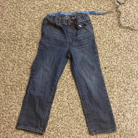 The Children’s Place straight leg denim jeans | size 5T - Picture 5 of 8